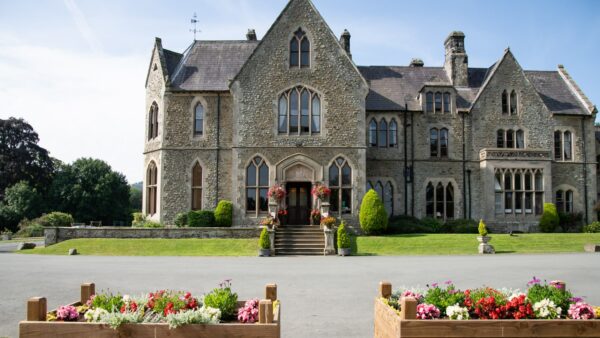 MELLINGTON HALL COUNTRY HOUSE HOTEL