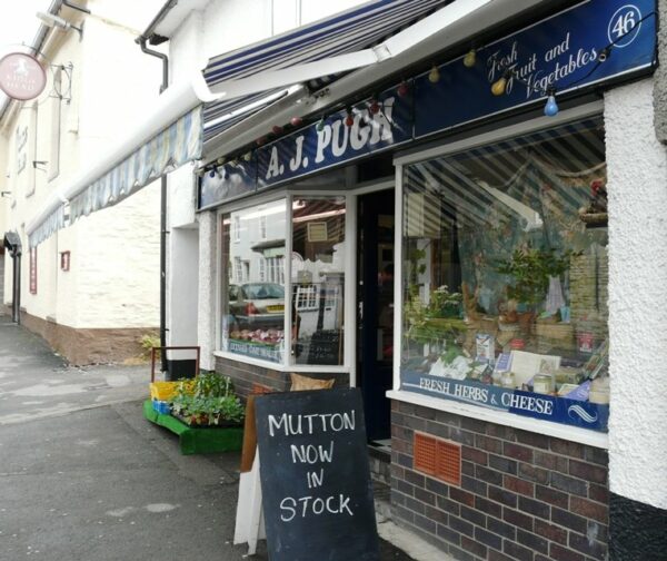 Pugh's Butchers